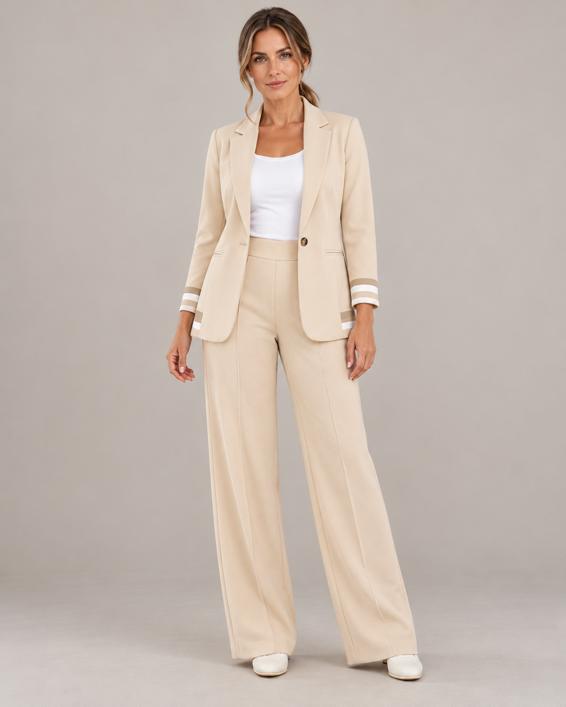 Women’s Suit With Crepe Blazer And Trousers